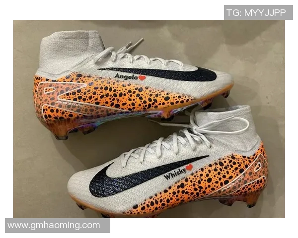 球星专属足球鞋设计艺术：全球顶级球员鞋款与个性化风格大解析